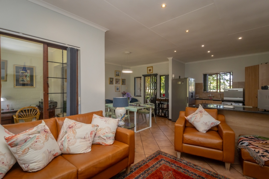 2 Bedroom Property for Sale in The Coves North West